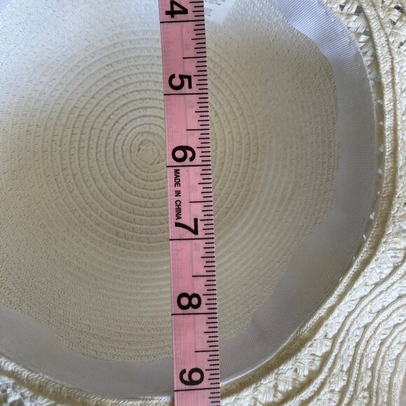 Spring Toddler / Child Bonnet - Picture 6 of 7